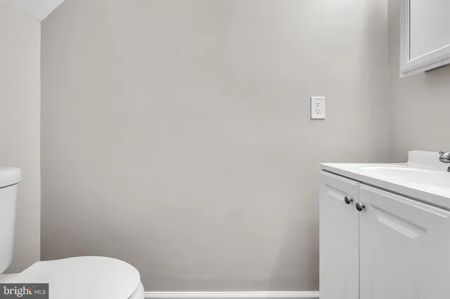 $329,900 | 55 Hamilton Street, Swedesboro, NJ 08085