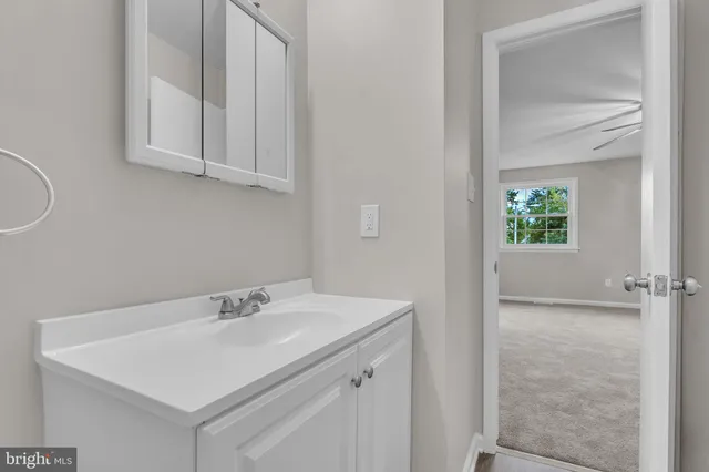 $329,900 | 55 Hamilton Street, Swedesboro, NJ 08085