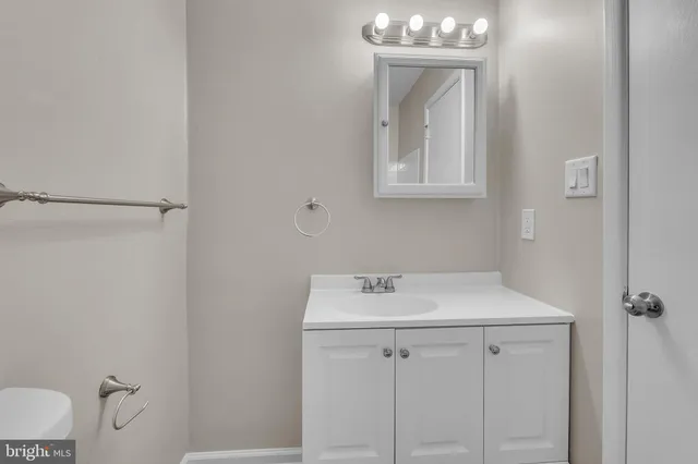 $329,900 | 55 Hamilton Street, Swedesboro, NJ 08085