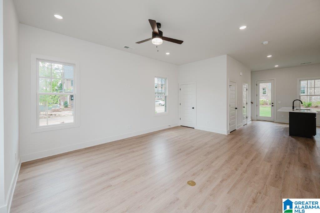 4557 Rivo Crescent Birmingham, AL 35244 - Photo 14 of 32