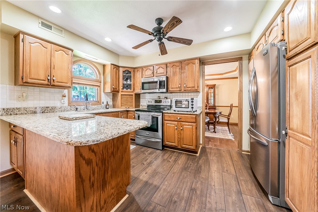 6276 Coldstream Road Highland Heights, OH 44143 - Photo 16 of 49