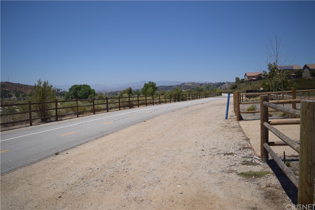 26500 Township Street Saugus, CA 91350 - Photo 19 of 20 a view of outdoor space and yard