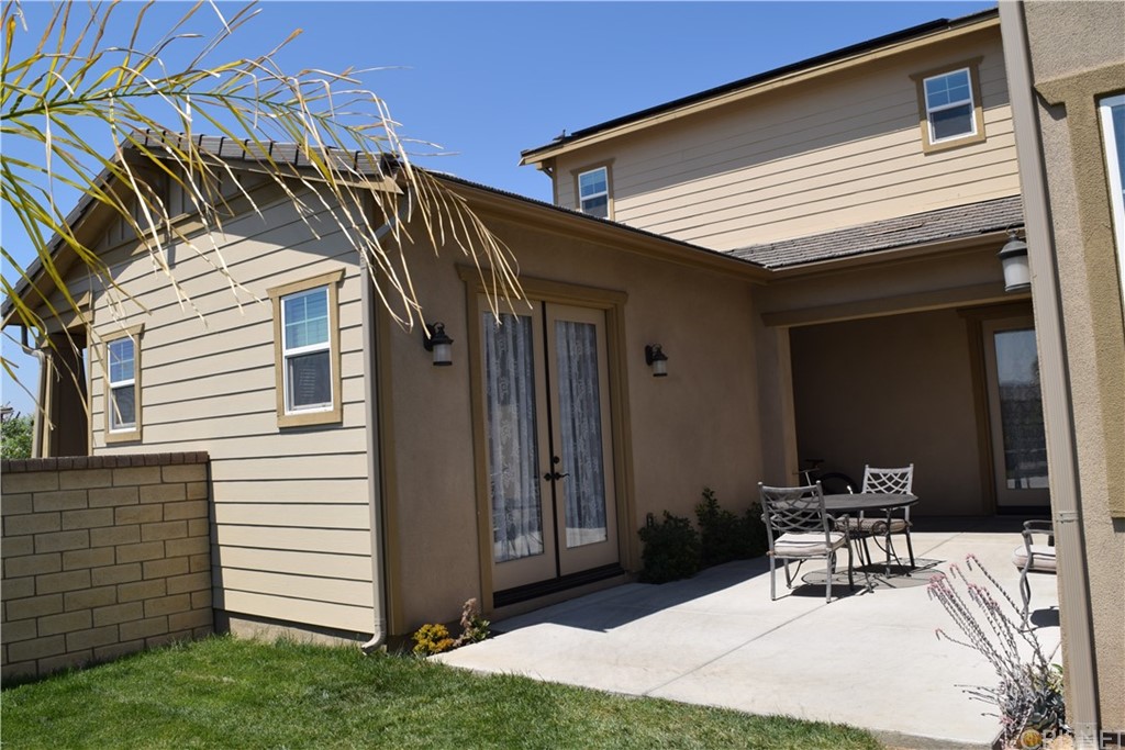 26500 Township Street Saugus, CA 91350 - Photo 2 of 20 a view of outdoor space yard and porch