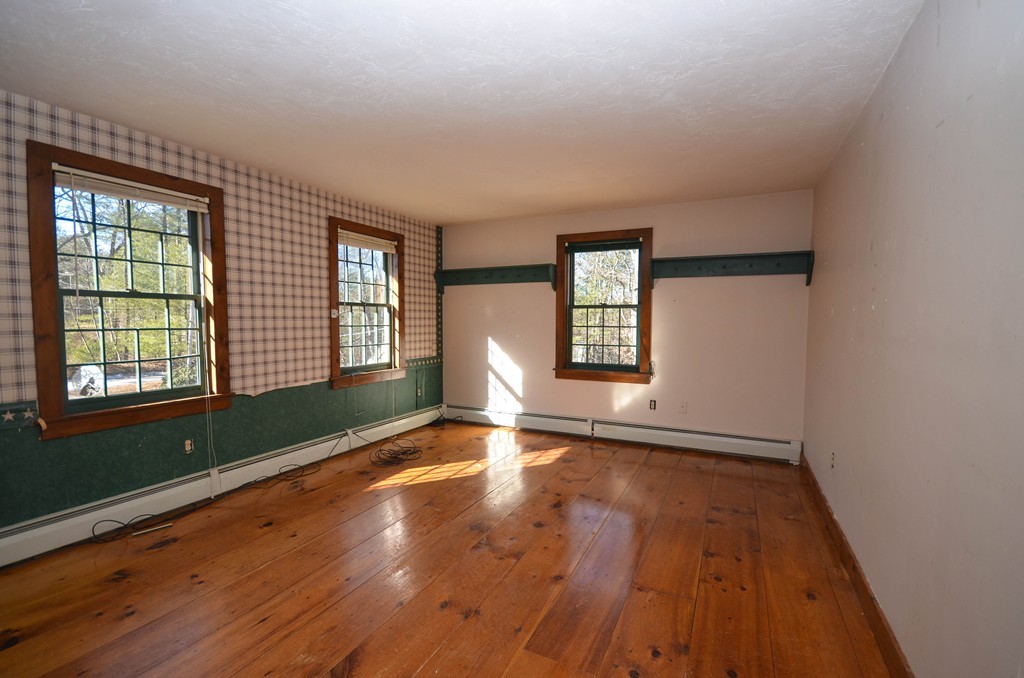 27 Burnap Road Sutton, MA 01590 - Photo 18 of 25