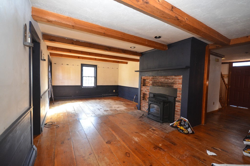 27 Burnap Road Sutton, MA 01590 - Photo 6 of 25