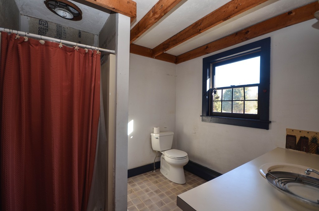 27 Burnap Road Sutton, MA 01590 - Photo 8 of 25