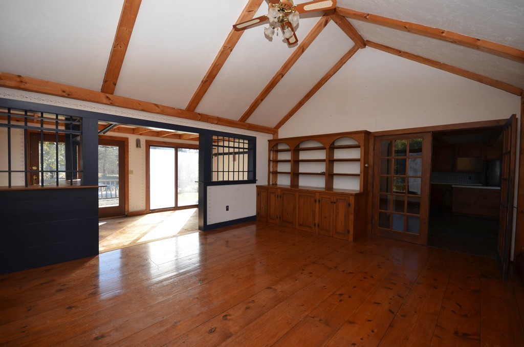 27 Burnap Road Sutton, MA 01590 - Photo 10 of 25