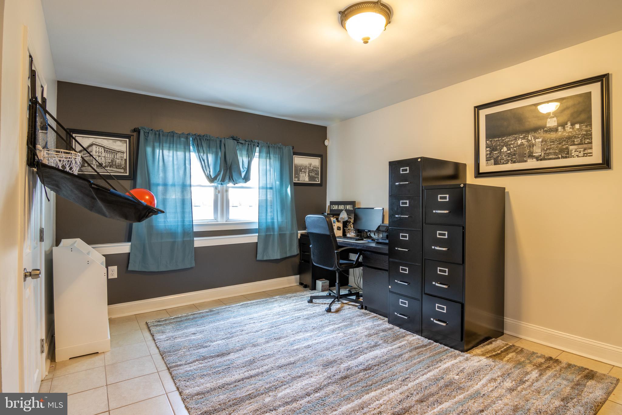 8 Holly Road Pasadena, MD 21122 - Photo 36 of 71