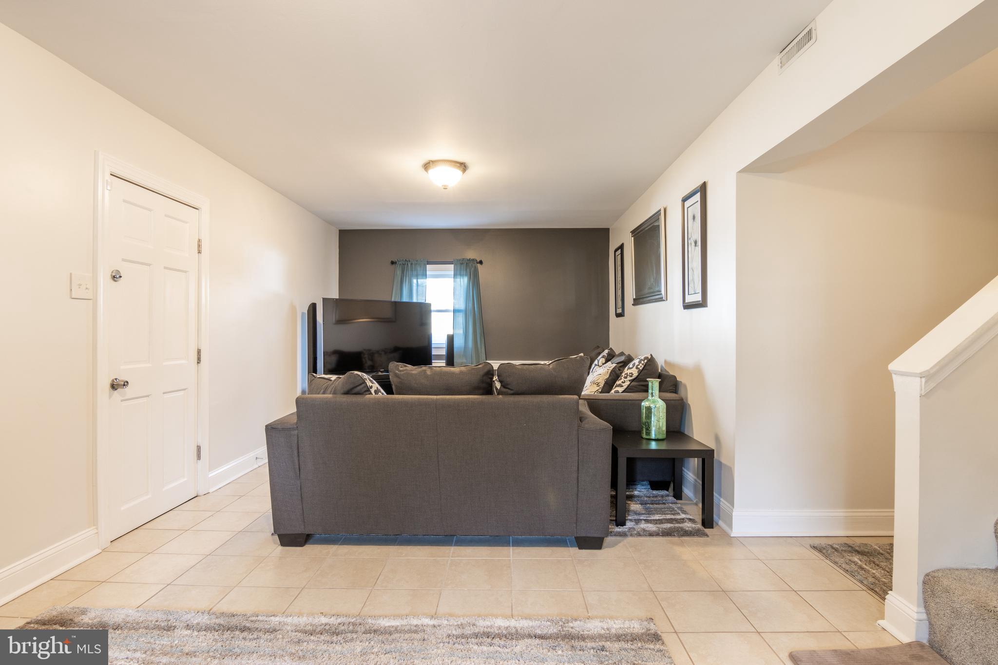 8 Holly Road Pasadena, MD 21122 - Photo 41 of 71