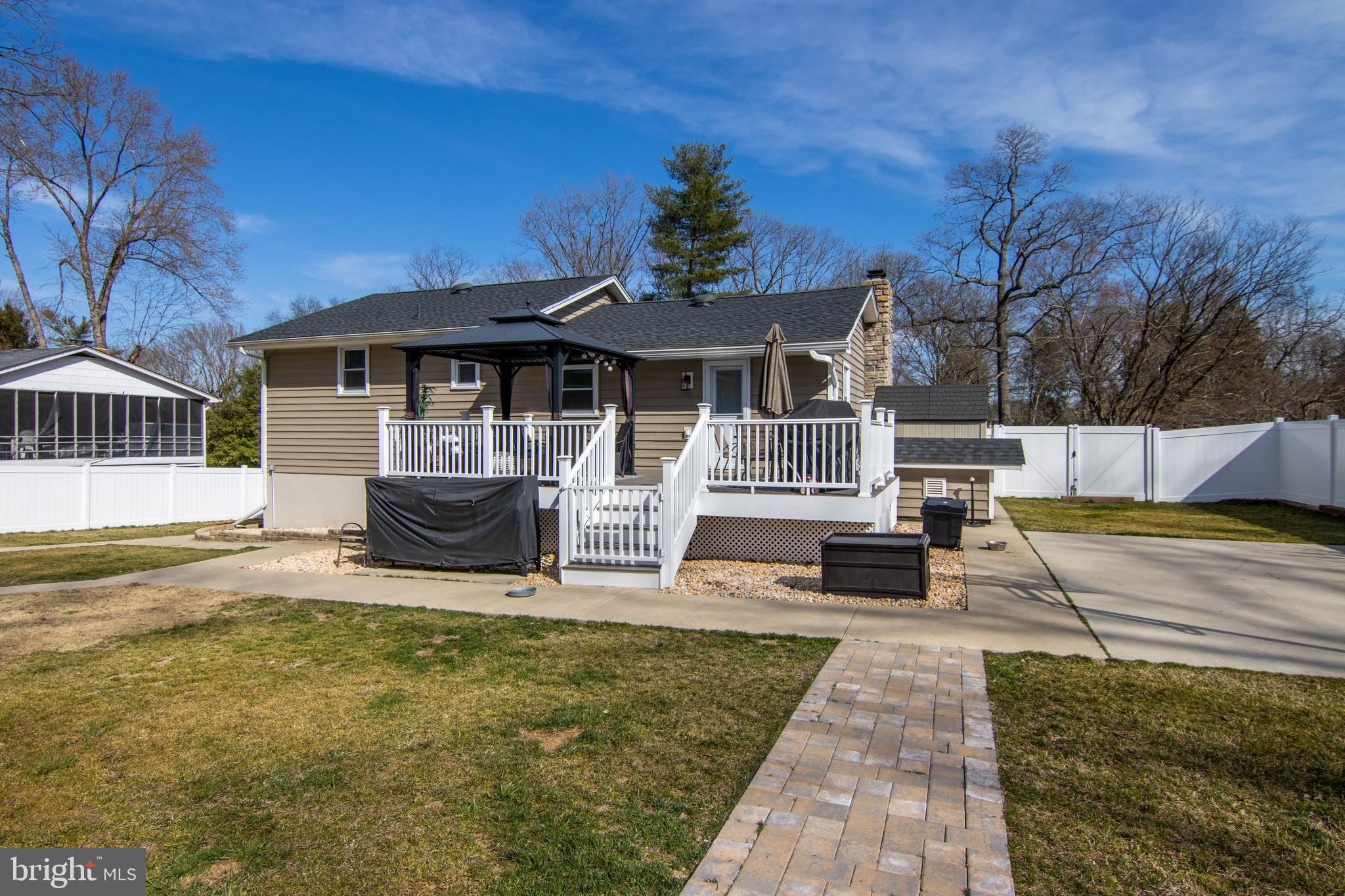 8 Holly Road Pasadena, MD 21122 - Photo 54 of 71 New Rear Deck