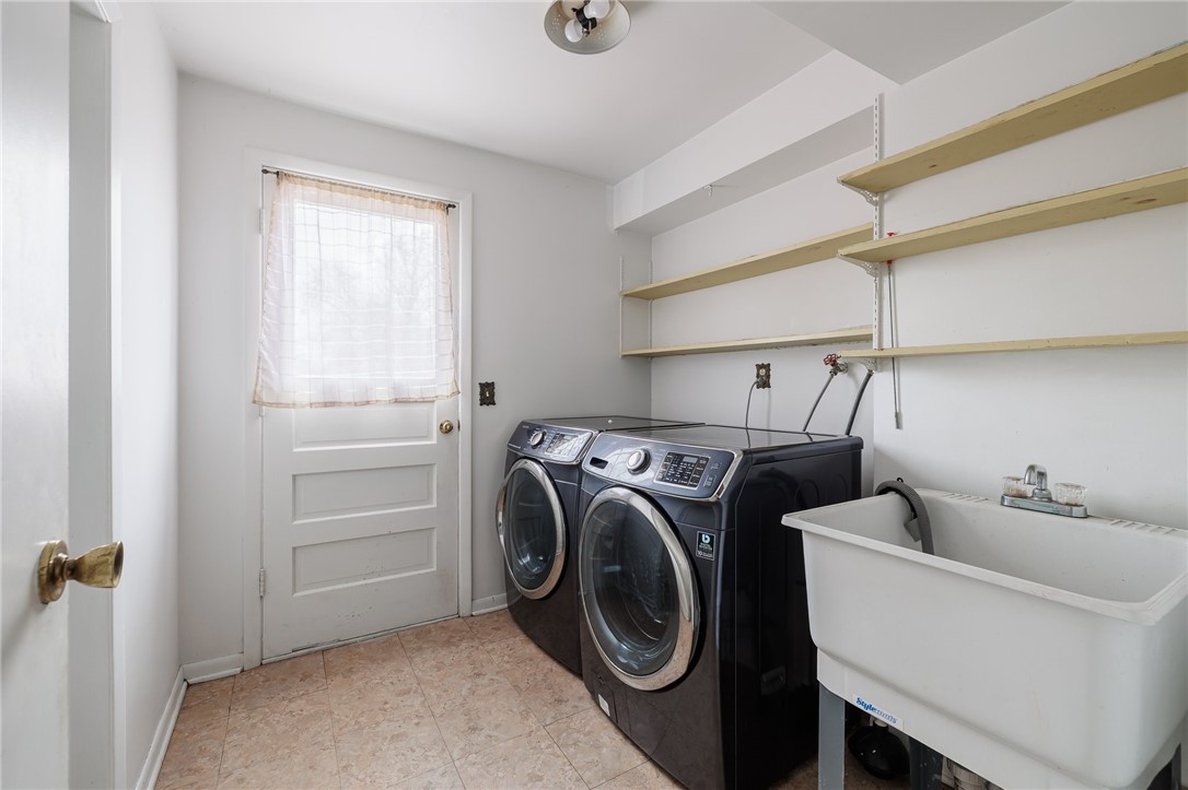 8 Castleview Drive Irondequoit, NY 14622 - Photo 14 of 28