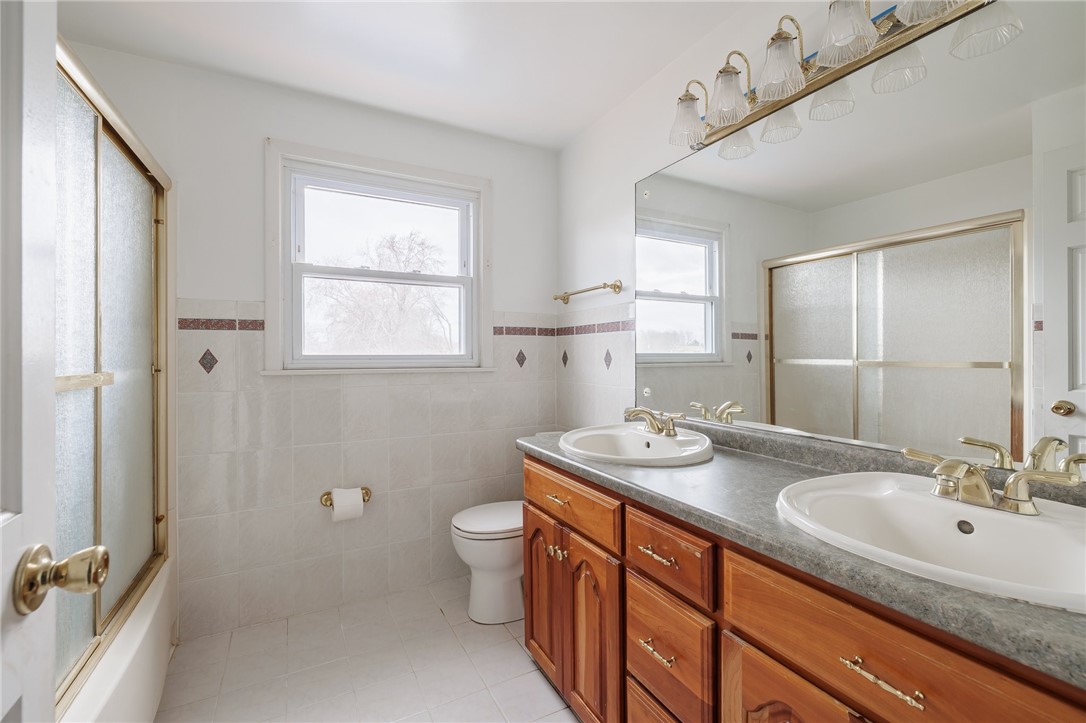 8 Castleview Drive Irondequoit, NY 14622 - Photo 19 of 28