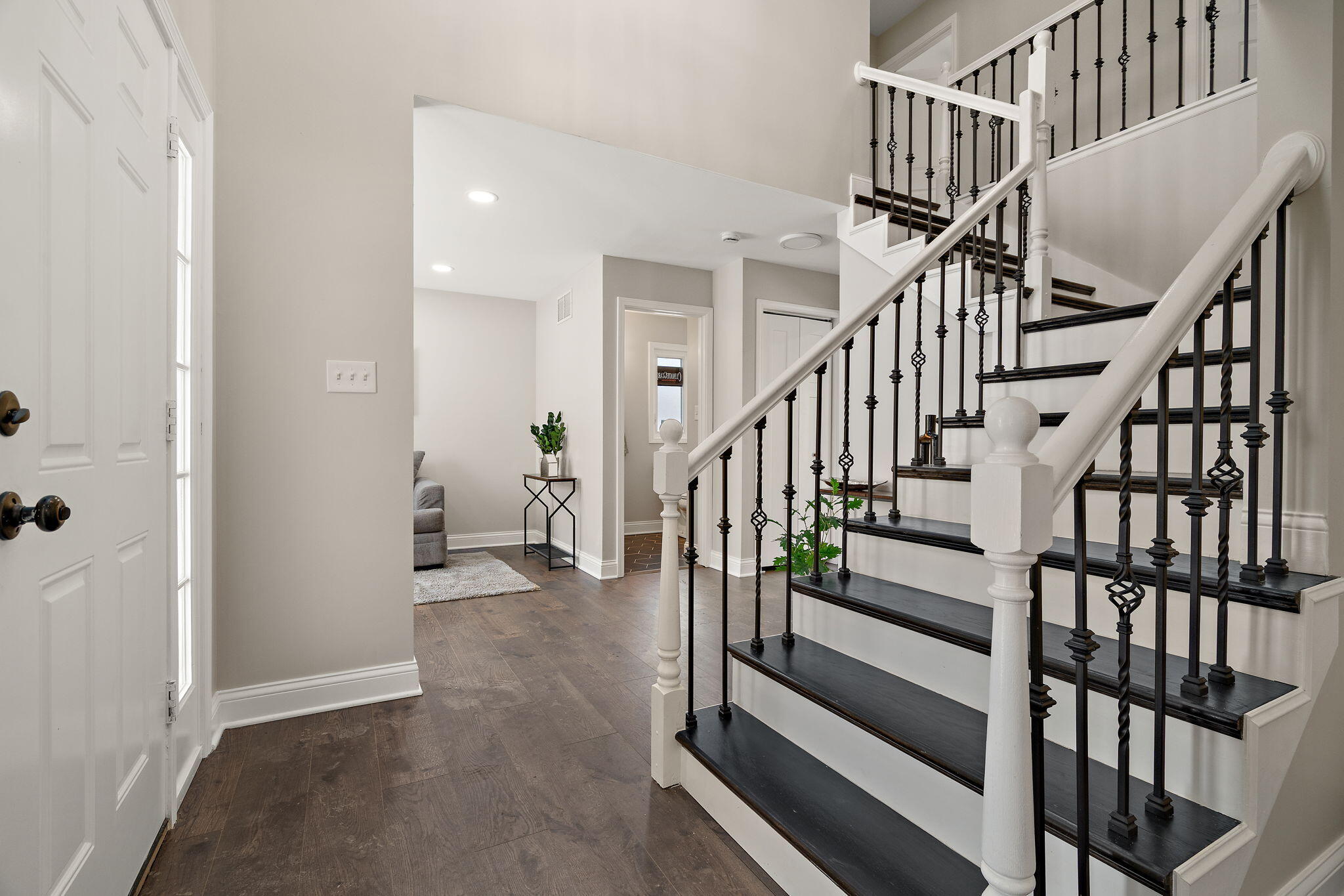 1243 Center Ross Road Crown Point, IN 46307 - Photo 14 of 33 2048x1365