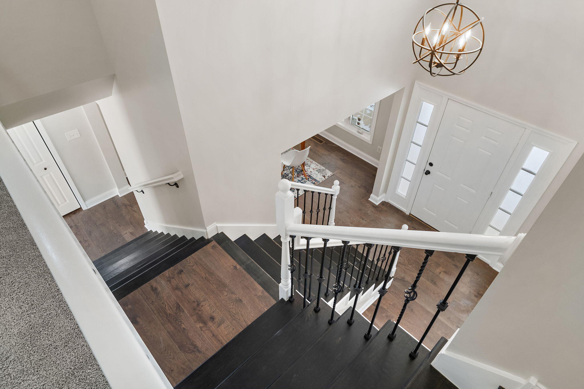 1243 Center Ross Road Crown Point, IN 46307 - Photo 15 of 33 2048x1365