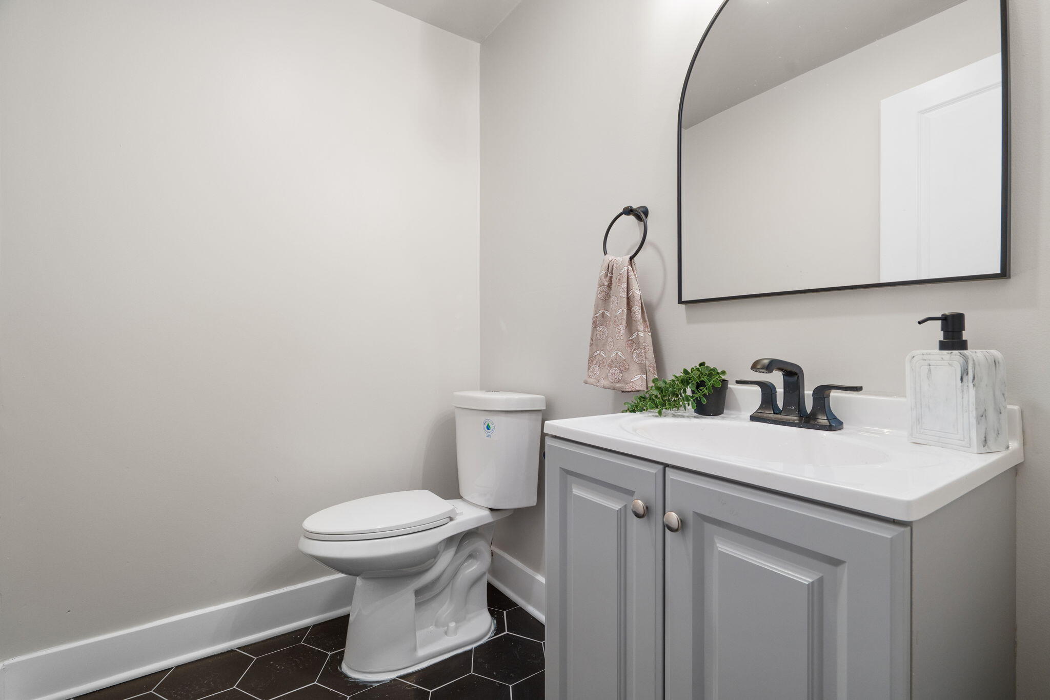 1243 Center Ross Road Crown Point, IN 46307 - Photo 31 of 33 2048x1365