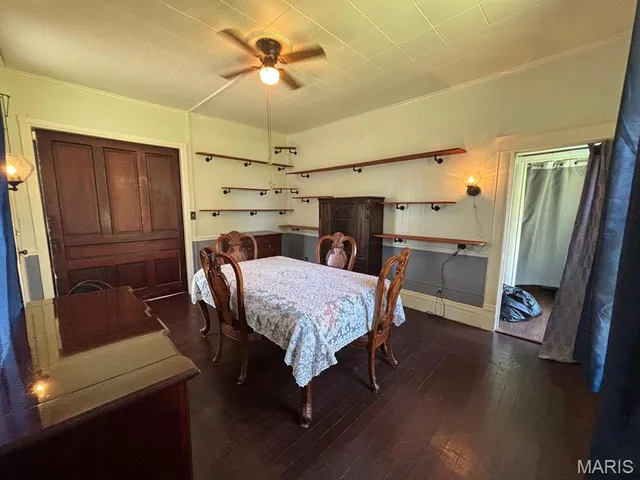 $185,000 | 809 East Main Street, Perry, MO 63462