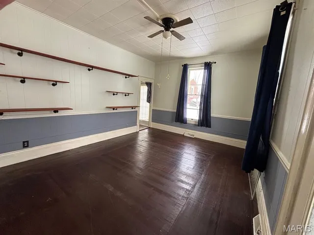 $185,000 | 809 East Main Street, Perry, MO 63462