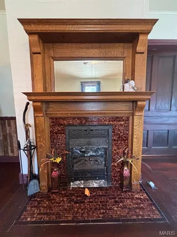 $185,000 | 809 East Main Street, Perry, MO 63462