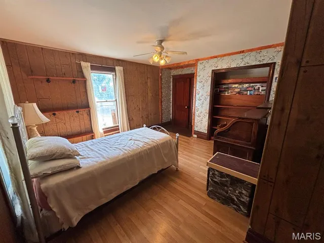 $185,000 | 809 East Main Street, Perry, MO 63462