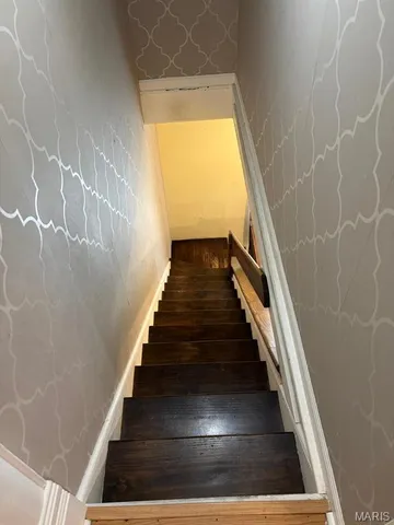 $185,000 | 809 East Main Street, Perry, MO 63462