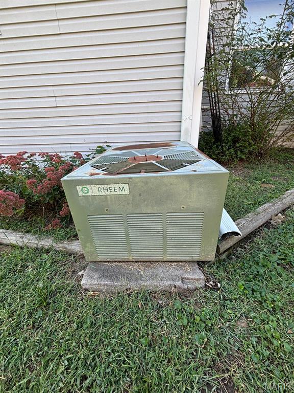 809 East Main Street Perry, MO 63462 - Photo 47 of 50