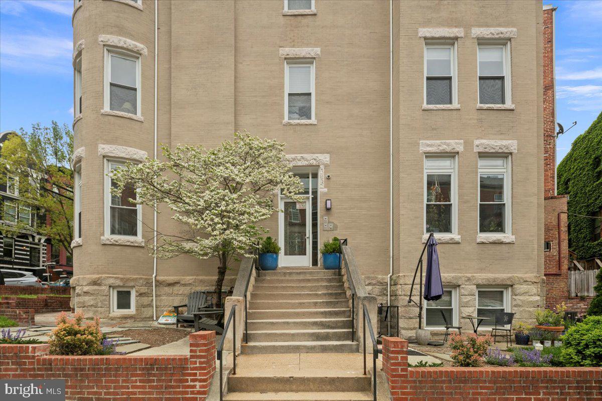 2019 19th Street Northwest, Unit 2 Washington, DC 20009 - Photo 2 of 30