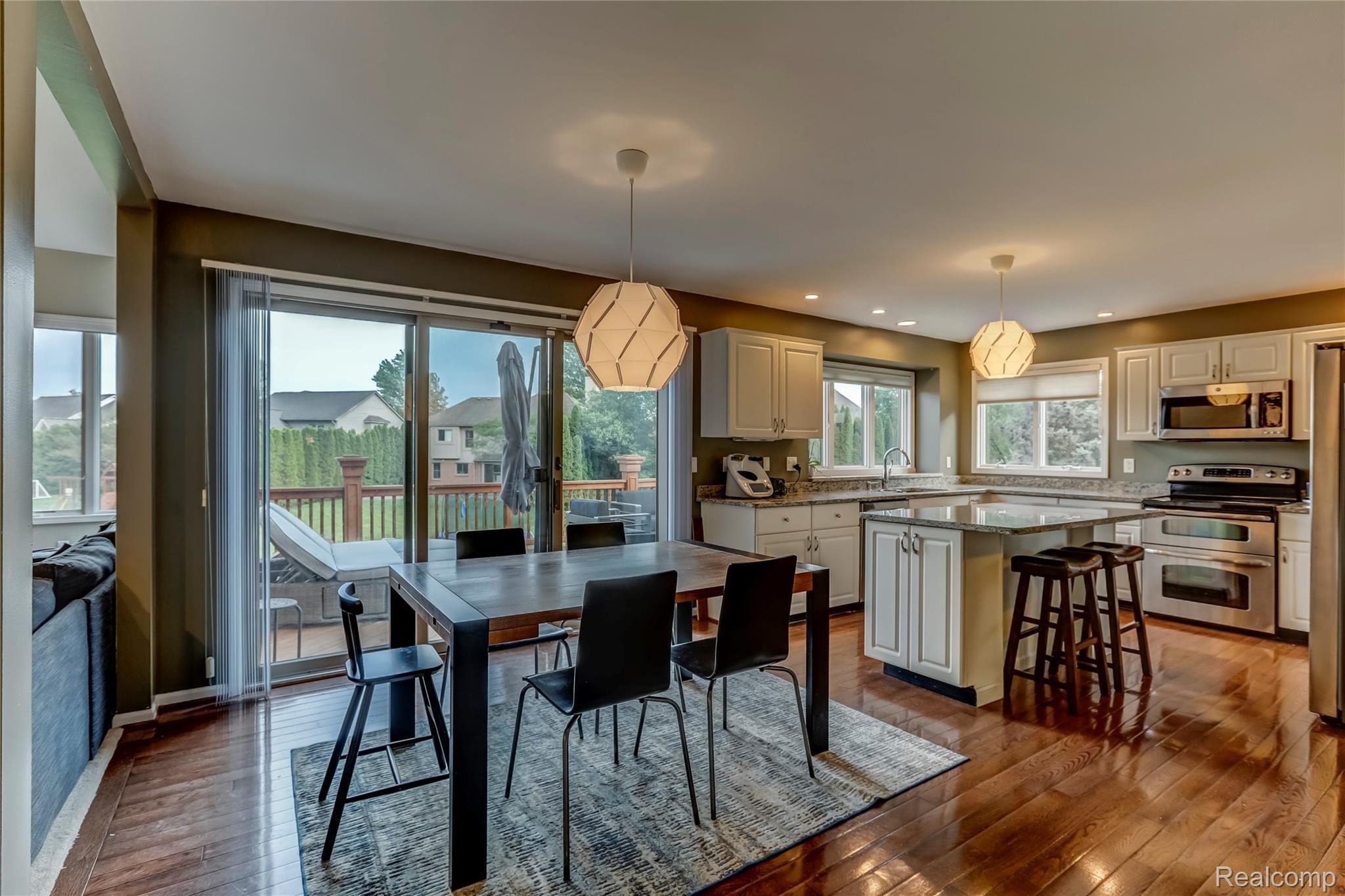 608 Appoline Court Rochester, MI 48307 - Photo 9 of 49 608 Appoline Court, Rochester, MI-13.jpg-FULL