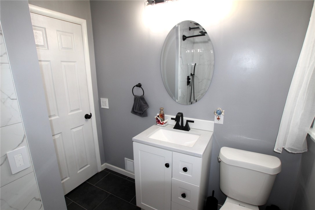 884 North Greece Road Greece, NY 14626 - Photo 20 of 41