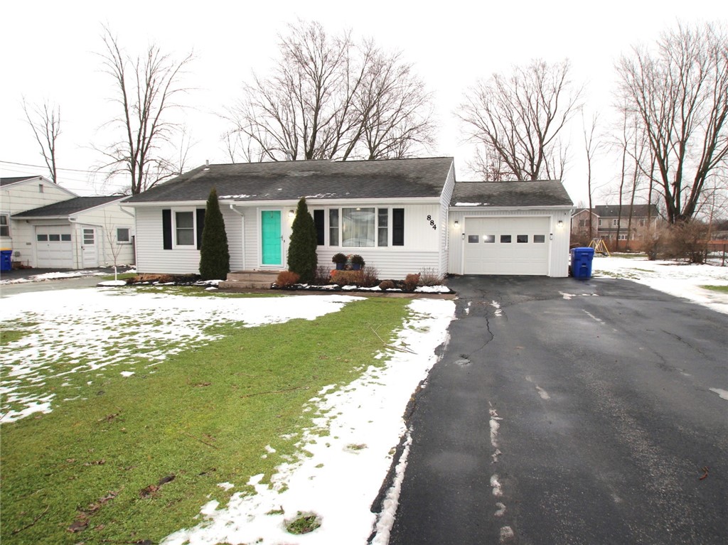 884 North Greece Road Greece, NY 14626 - Photo 2 of 41