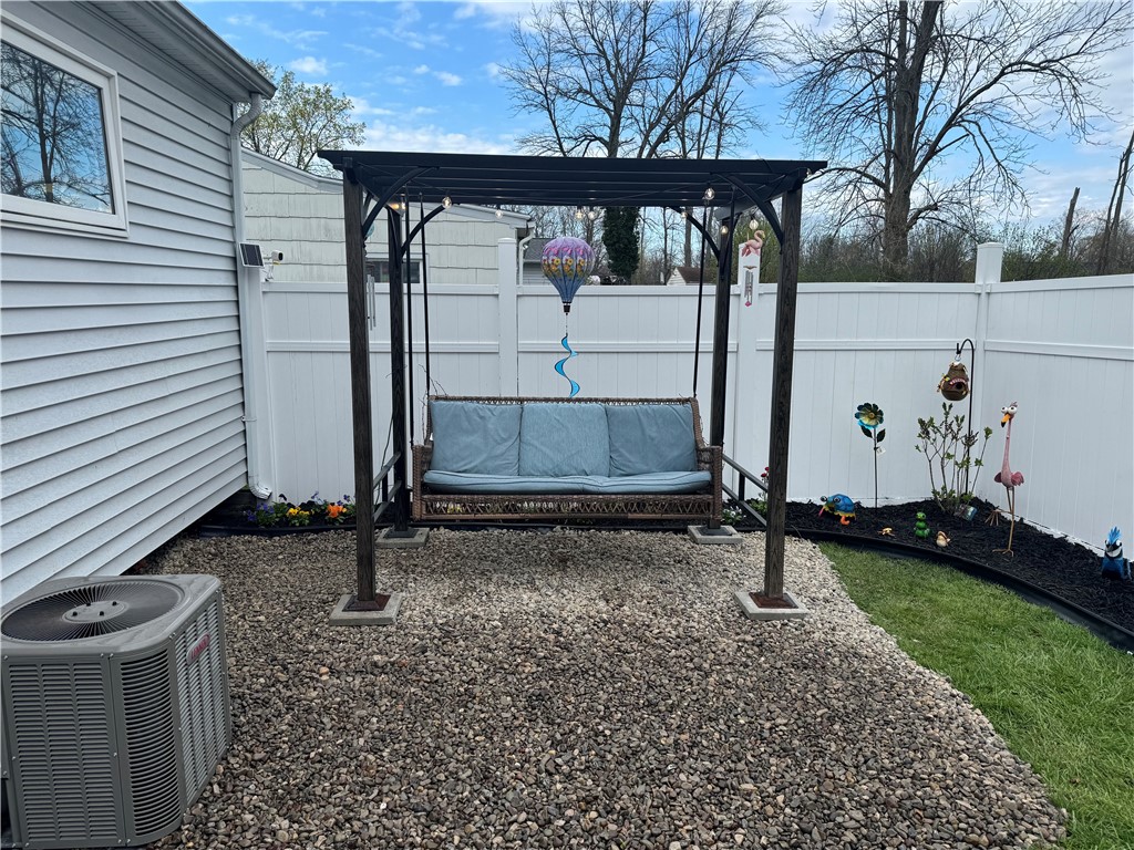 884 North Greece Road Greece, NY 14626 - Photo 31 of 41