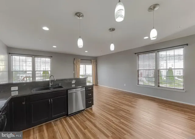 $2,600 | 45571 Catalina Lane, California, MD 20619