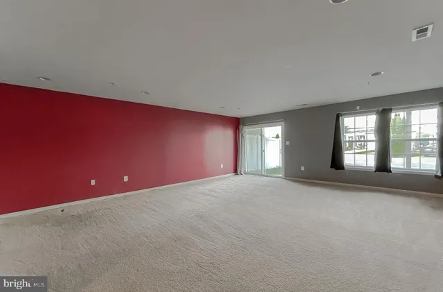 $2,600 | 45571 Catalina Lane, California, MD 20619