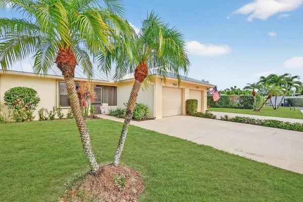 $319,000 | 7643 Southeast Sugar Sand Circle, Hobe Sound, FL 33455