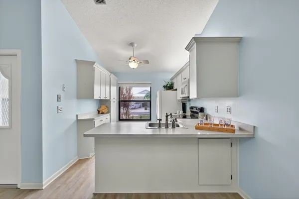 $319,000 | 7643 Southeast Sugar Sand Circle, Hobe Sound, FL 33455