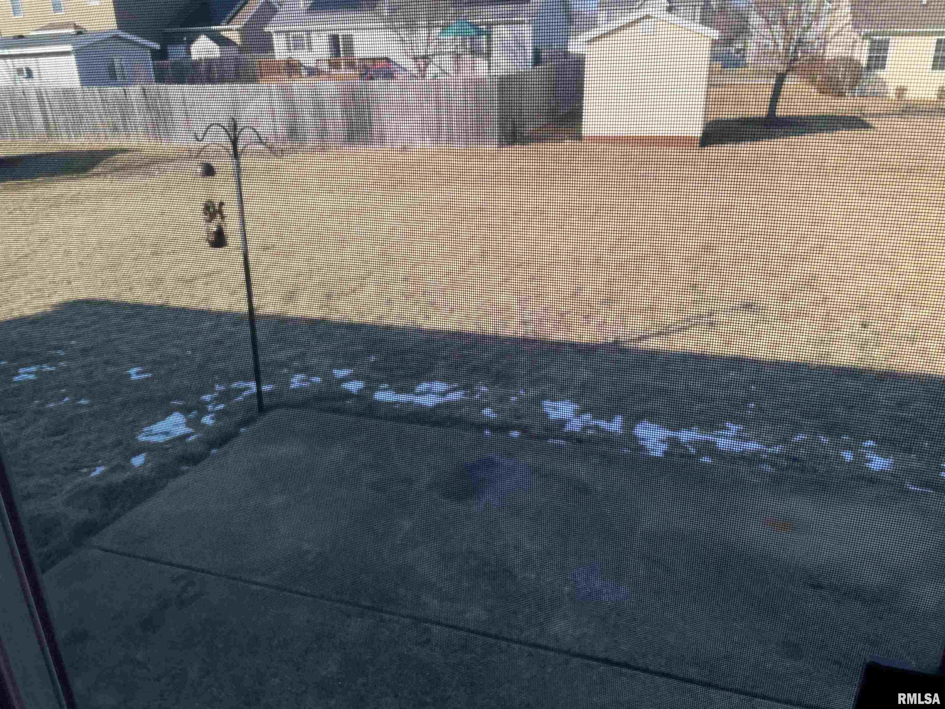 1909 English Oak Washington, IL 61571 - Photo 27 of 27