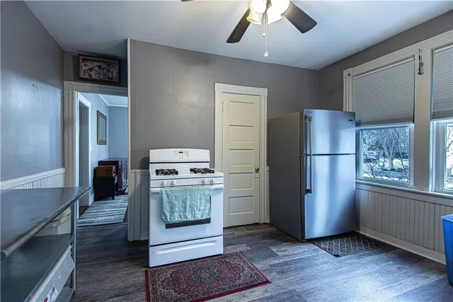 $2,400 | 221 Cole Avenue, Unit 1, Providence, RI 02906