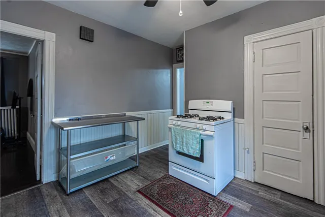 $2,400 | 221 Cole Avenue, Unit 1, Providence, RI 02906