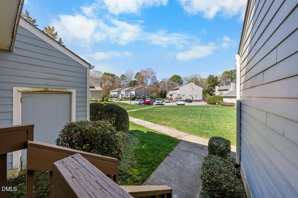 a view of a back yard of the house