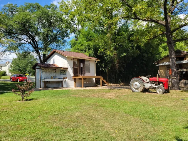 $310,000 | 10476 Colonial Highway, Evington, VA 24550