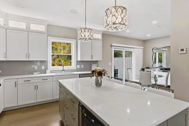 $699,900 | 14 Elise Avenue, Unit LOT 7, Londonderry, NH 03053