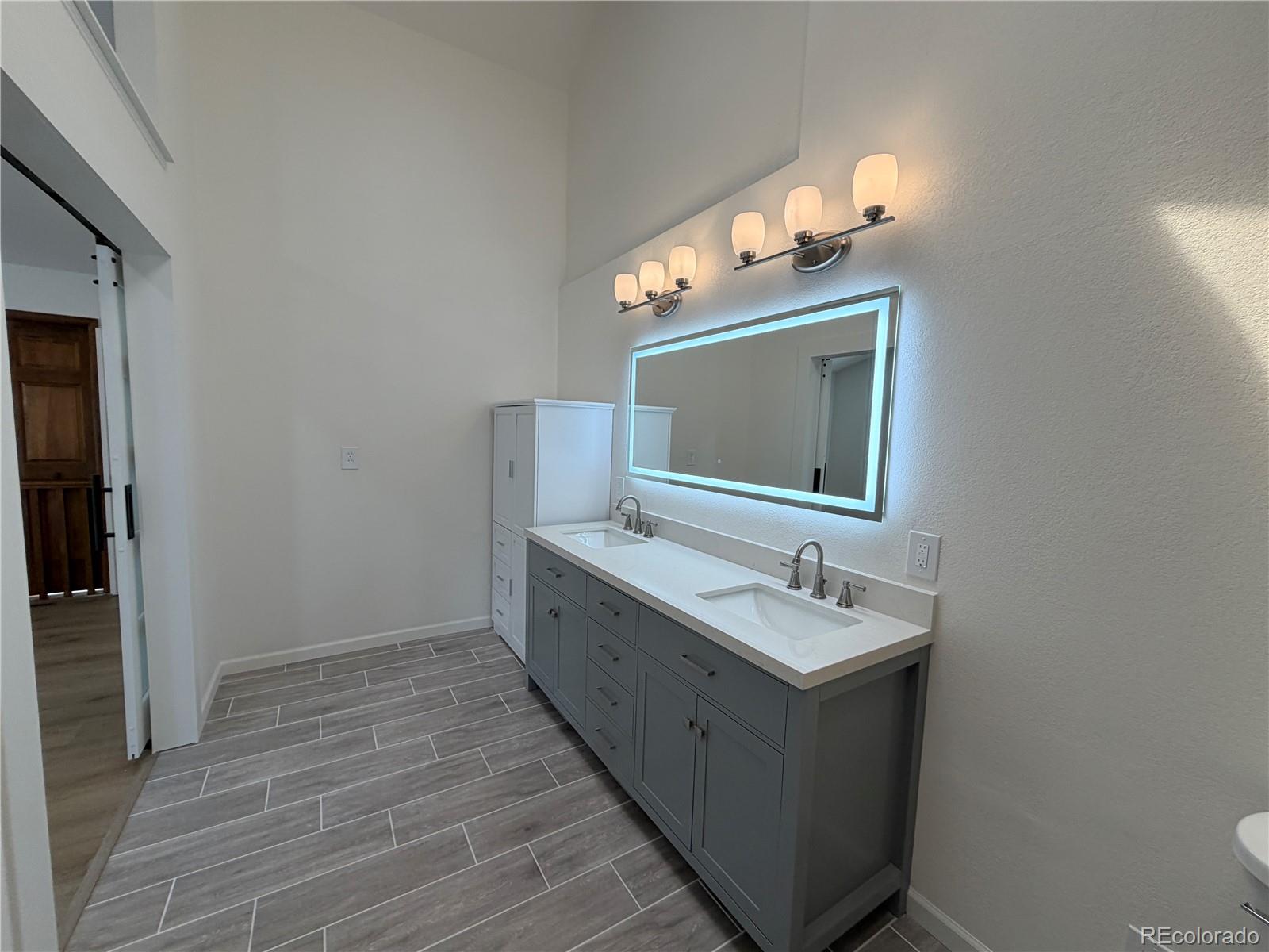 8205 Sweet Water Road Lone Tree, CO 80124 - Photo 23 of 35