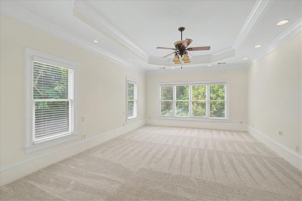 3880 Stratford Walk Circle Atlanta, GA 30342 - Photo 20 of 48