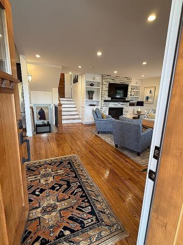 970 South Fillmore Way Denver, CO 80209 - Photo 2 of 20