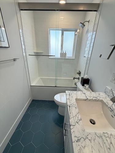 970 South Fillmore Way Denver, CO 80209 - Photo 8 of 20