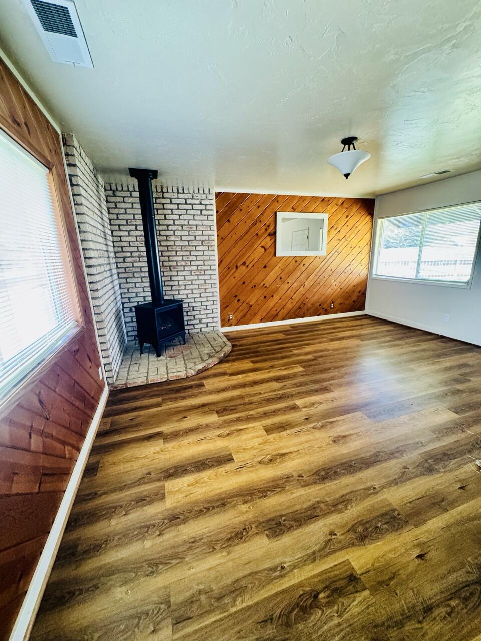 140 River Street Rio Dell, CA 95562 - Photo 14 of 30