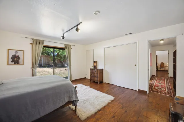 $6,000 | 5953 Shoreline Highway, Bolinas, CA 94924