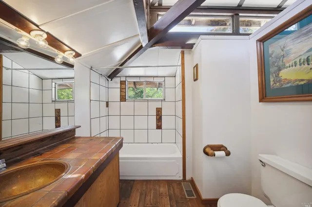 $6,000 | 5953 Shoreline Highway, Bolinas, CA 94924