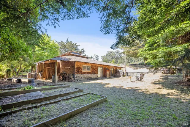 $6,000 | 5953 Shoreline Highway, Bolinas, CA 94924