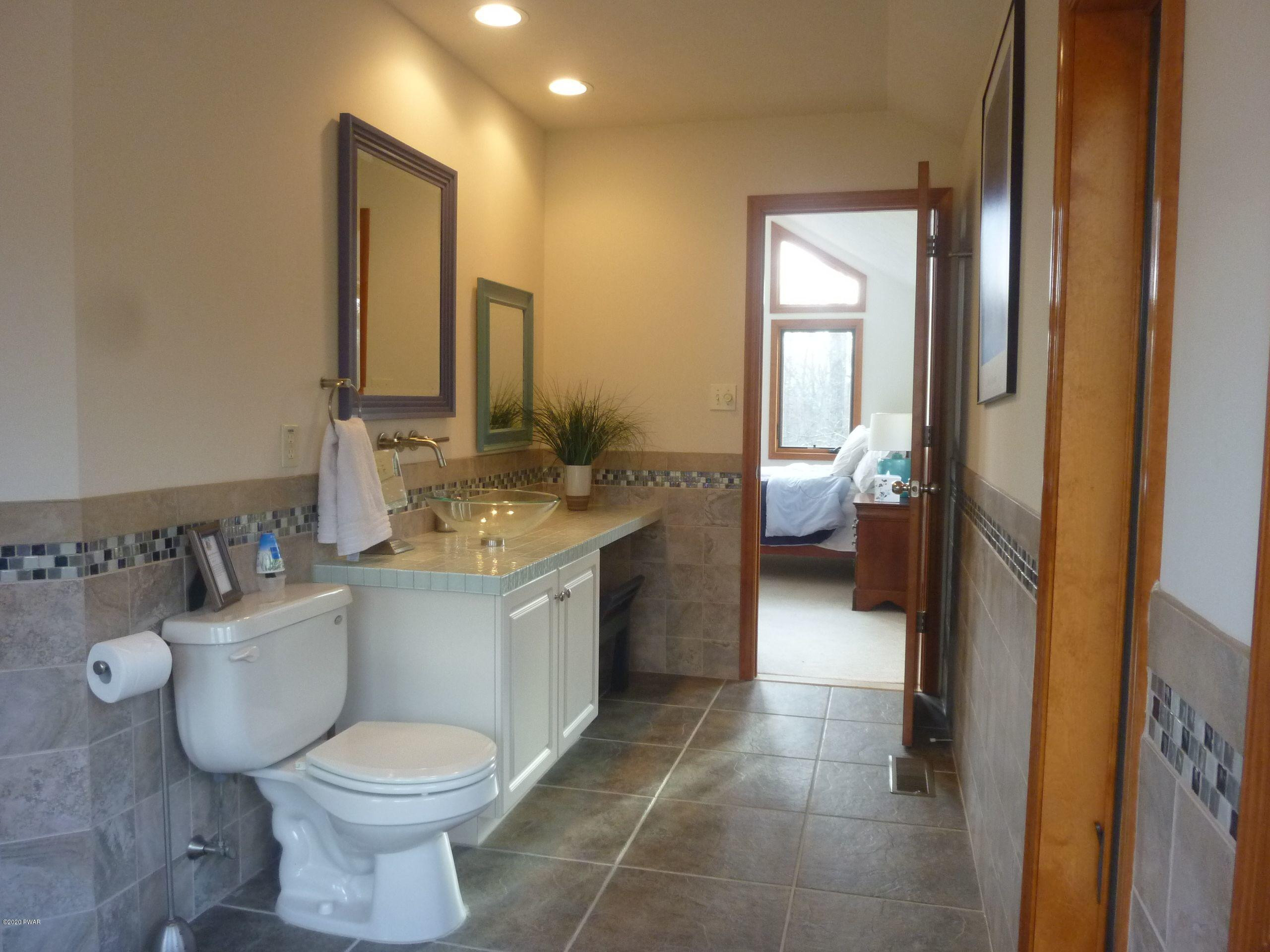 1151 Silver Lake Road Dingmans Ferry, PA 18328 - Photo 10 of 19