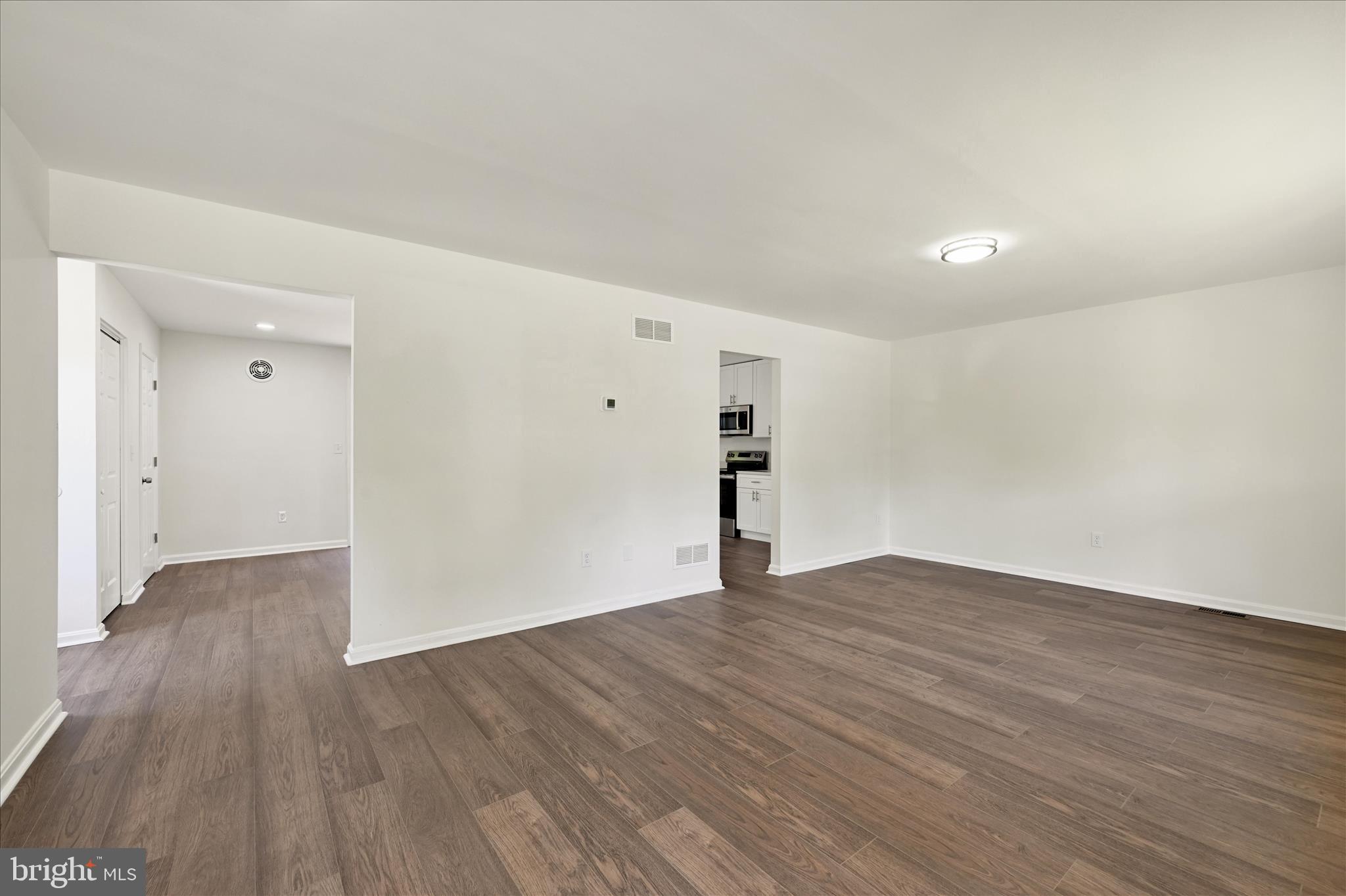 5516 Ritter Avenue Baltimore, MD 21206 - Photo 4 of 29